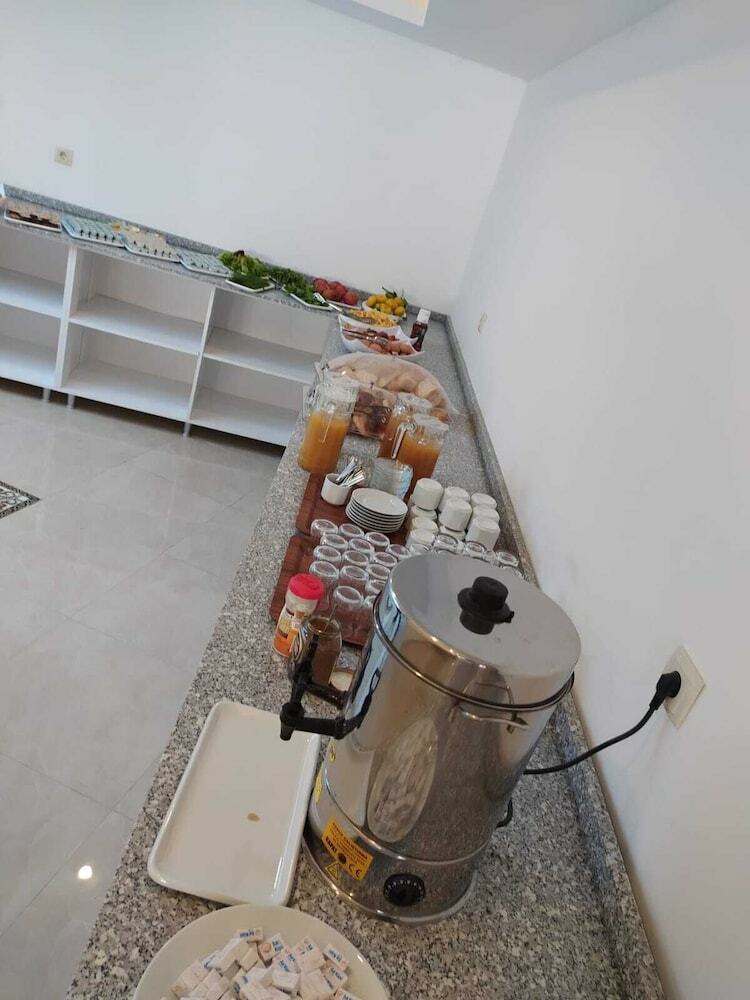 Asmir Suites Hotel