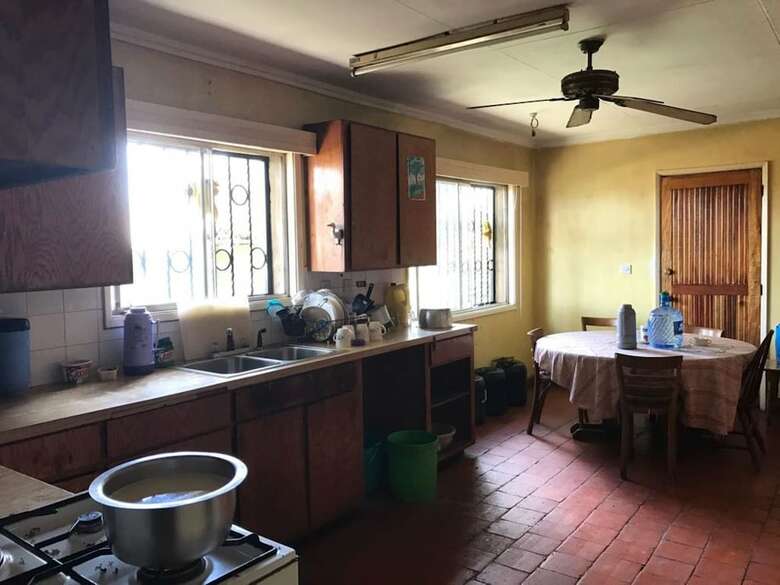 Hotel Teule Guest House