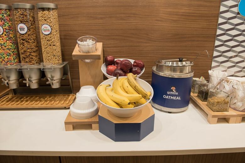 Hotel Holiday Inn Express & Suites Fort Wayne North