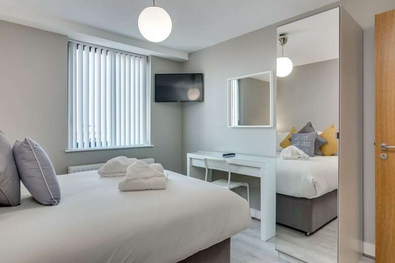 Central Belfast Apartments: Victoria