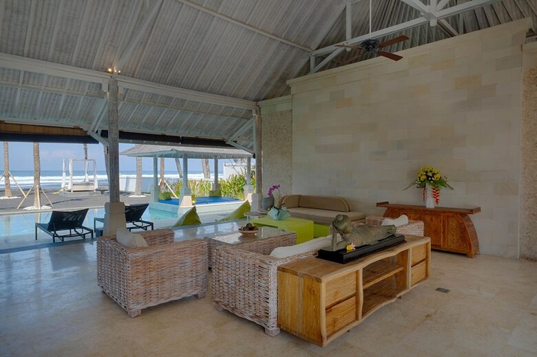 Kutus Kutus Saba Beach Villa