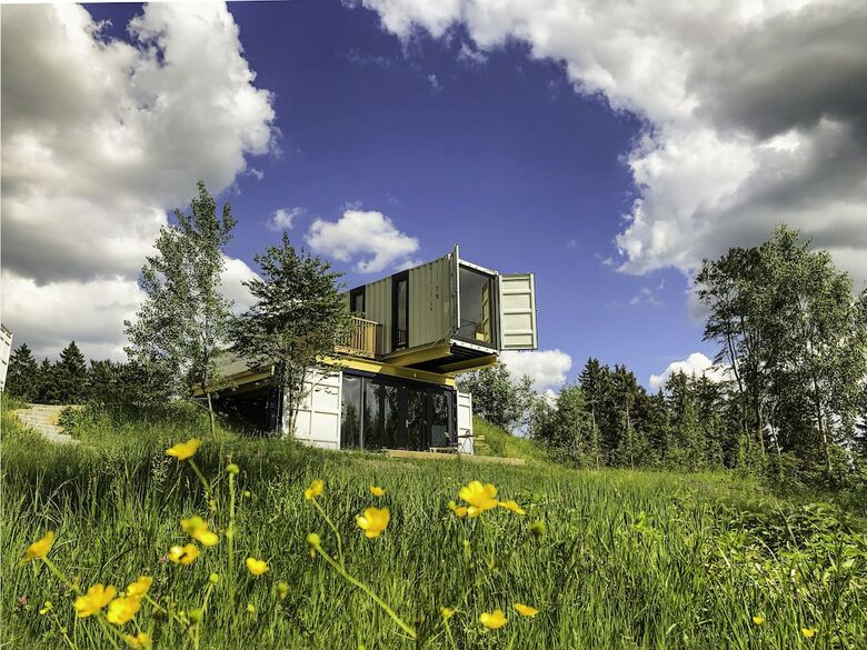 Cabana Bergheim Container Lodges