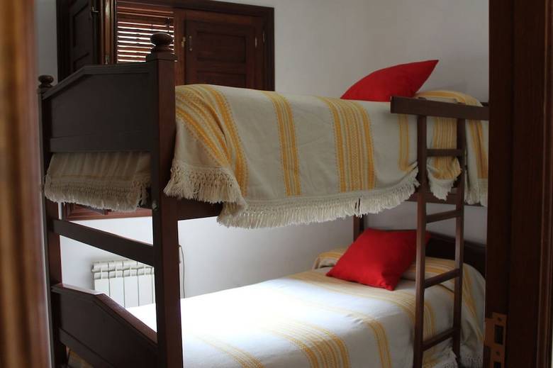 Apartamentos Rurales Rosendo Azahar
