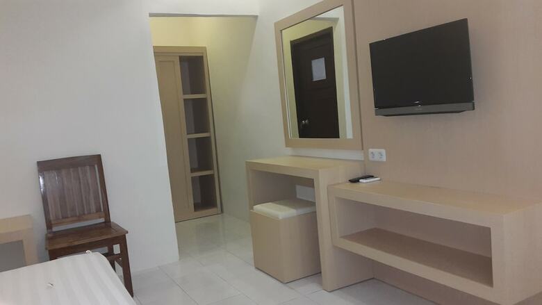 Bed & Breakfast Trawangan Cottages