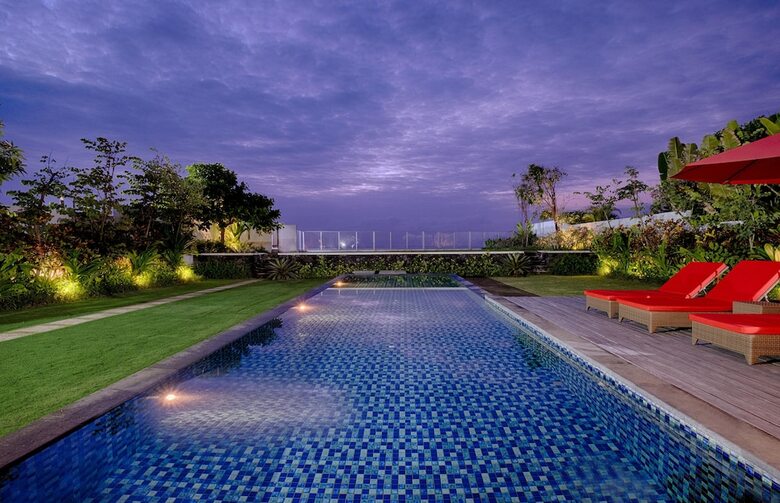 Kutus Kutus Keramas Villa