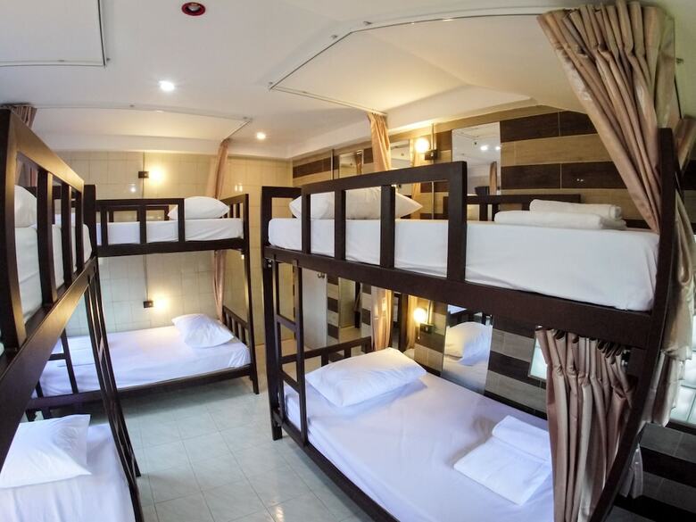 Hostal Bed De Bell Hostel