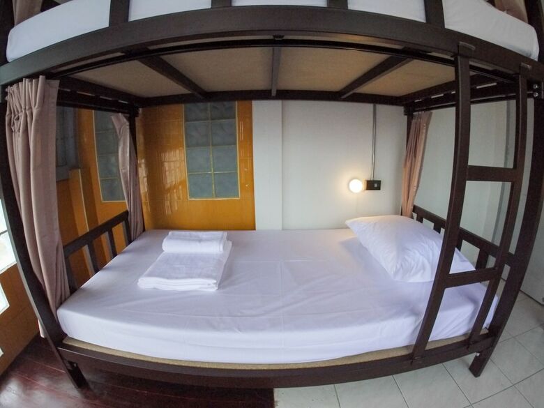 Hostal Bed De Bell Hostel