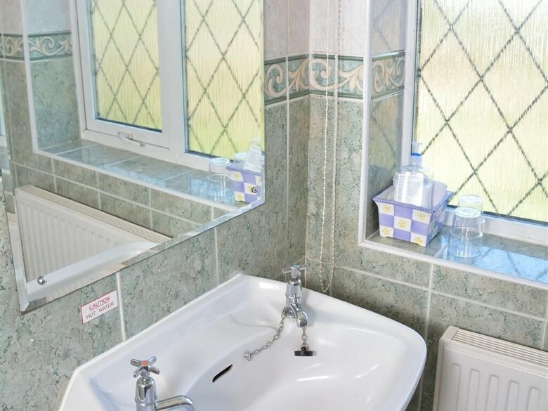 Hotel Laburnum Cottage Guest House