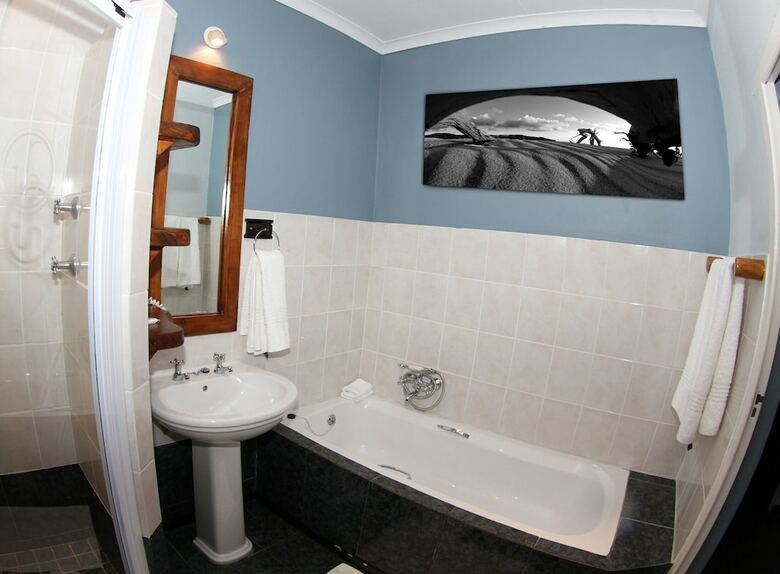 The Roundhouse - Self Catering