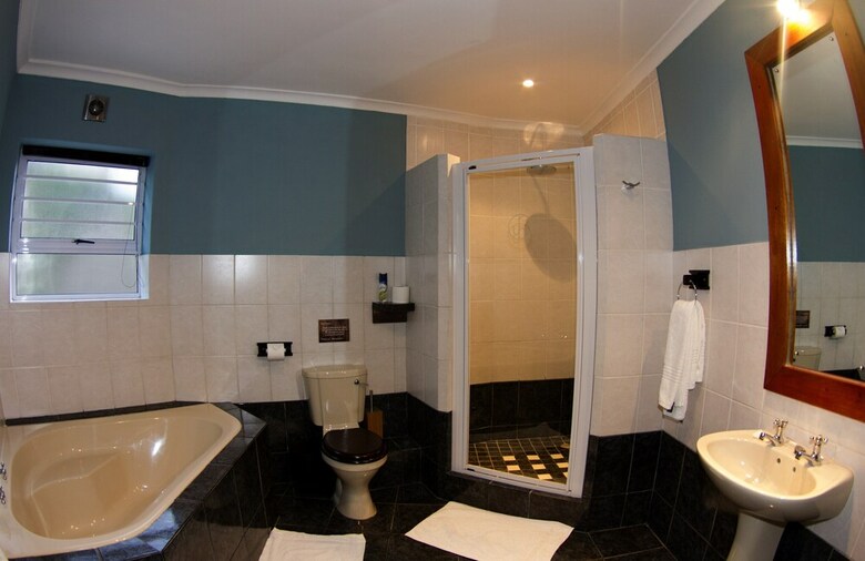 The Roundhouse - Self Catering
