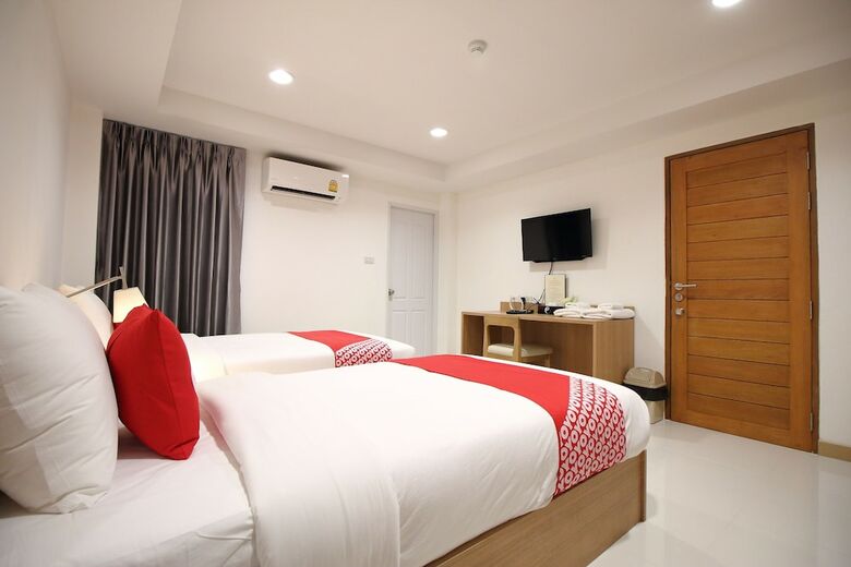 Oyo 483 Pannee Hotel Khaosan
