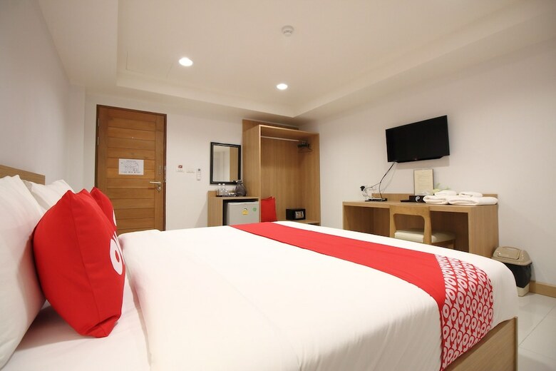 Oyo 483 Pannee Hotel Khaosan