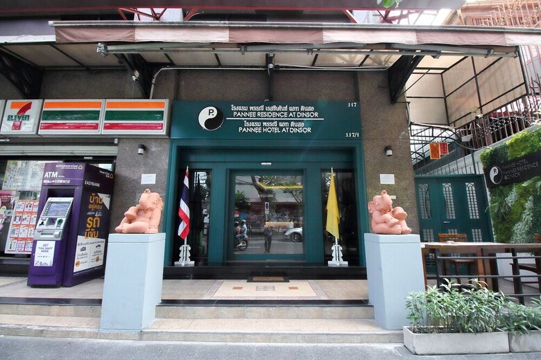 Oyo 483 Pannee Hotel Khaosan