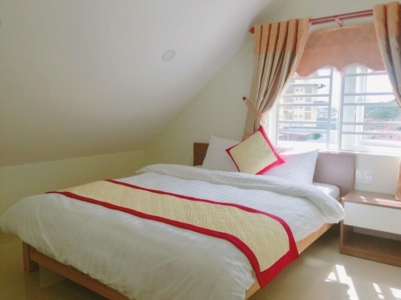 Hotel Khach San Phuong Nguyen