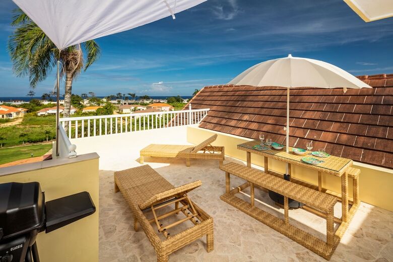 Ocean Village 86