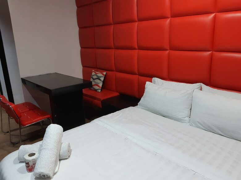 Luxury Suites A