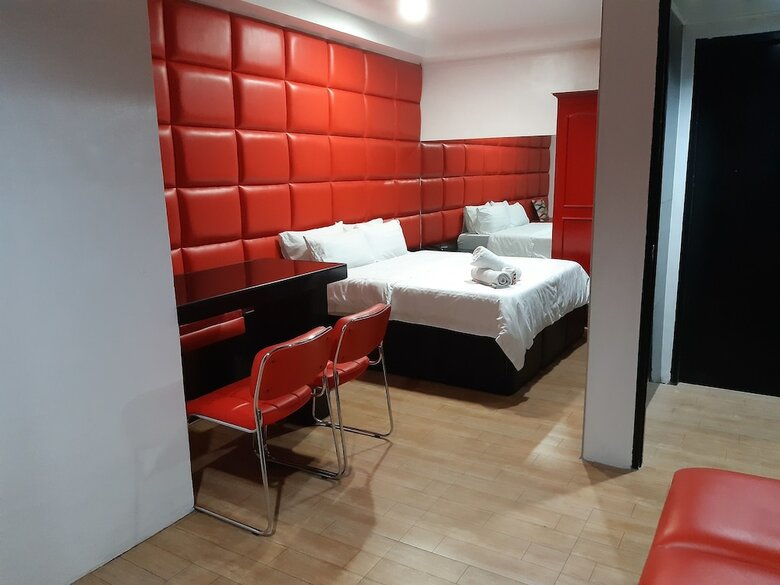 Luxury Suites A