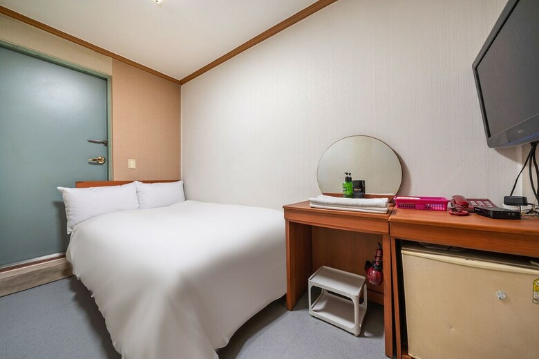 Hotel Dragon Stay