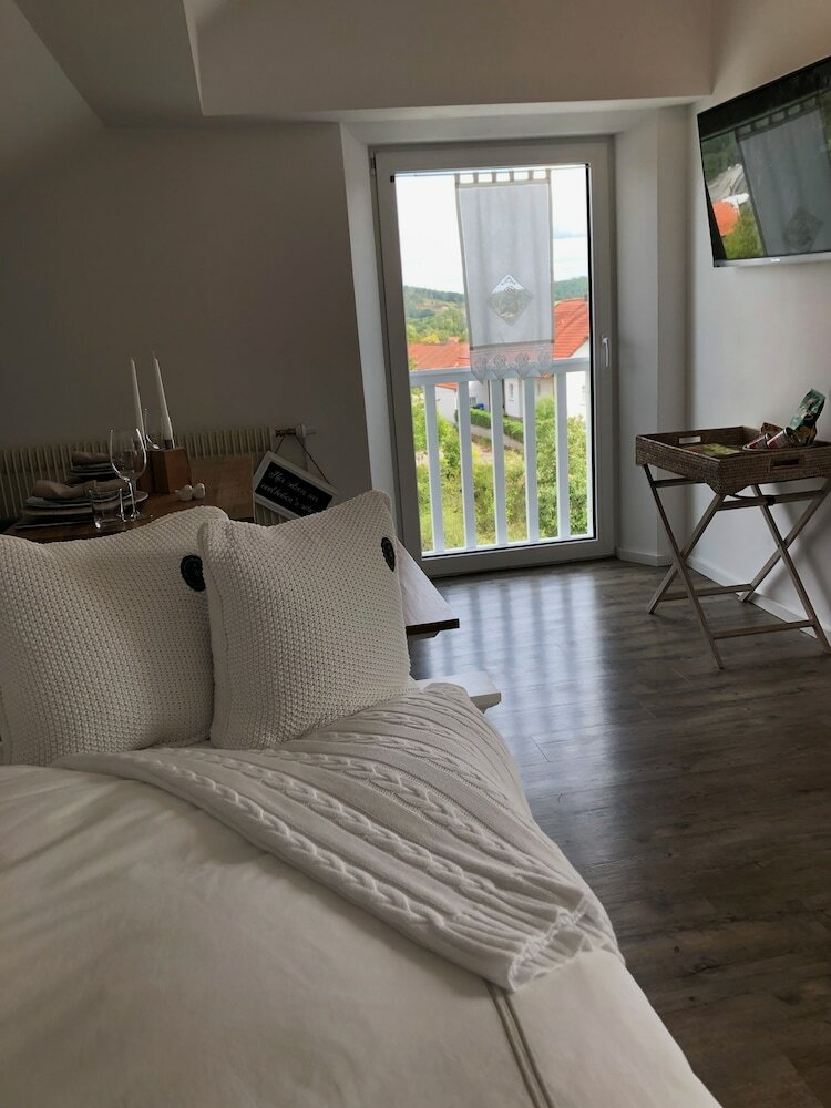 Apartamentos Haus Gr�newald Unsleben