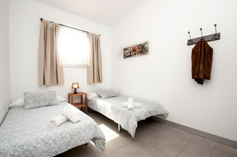 Rentbcn Gaudi Apartments