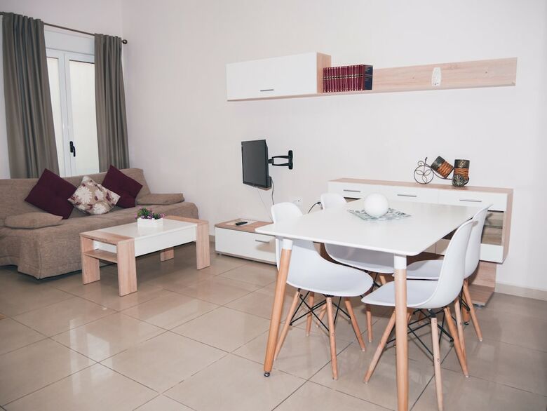 �ptima Apartamentos Ave Del Para�so 2
