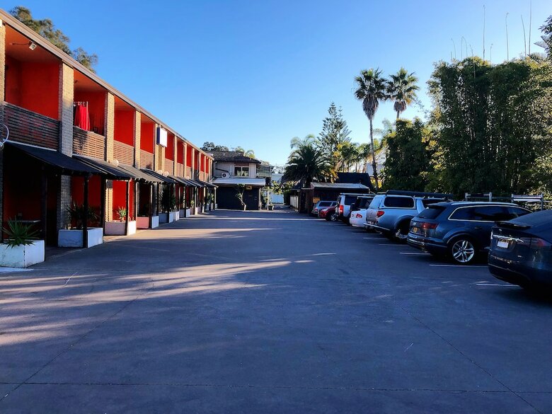 Central Jetty Motel