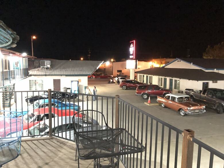 Hotel Dunes Inn