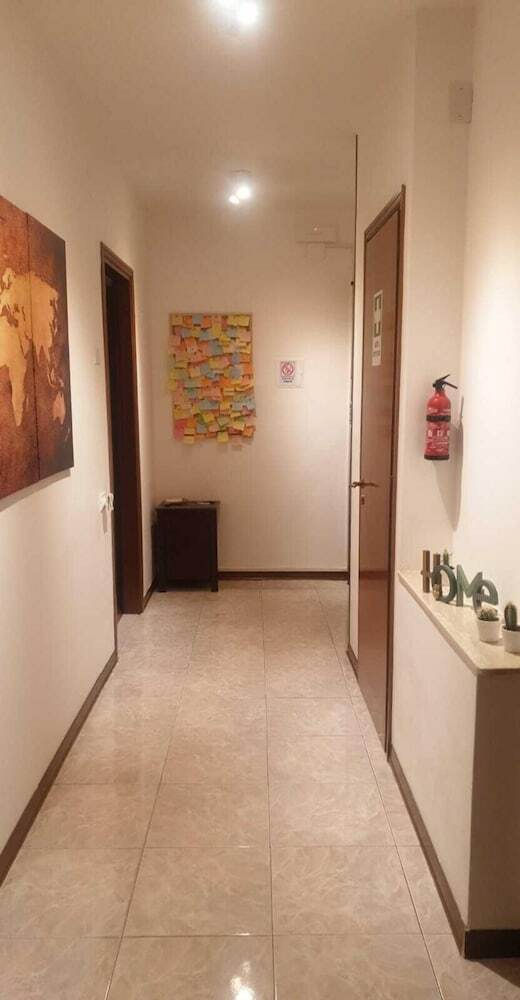 Hotel Etruria Airport Apartment