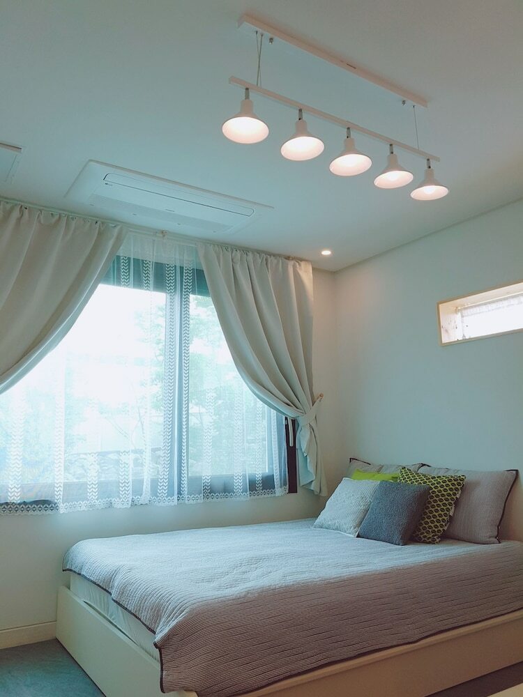 Hotel Bombom Guesthouse