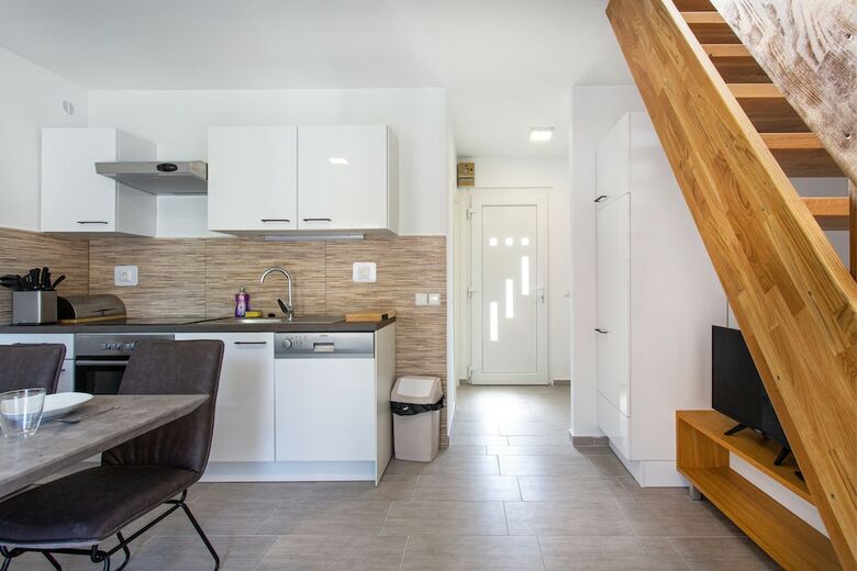 Holiday House In Terme Catez