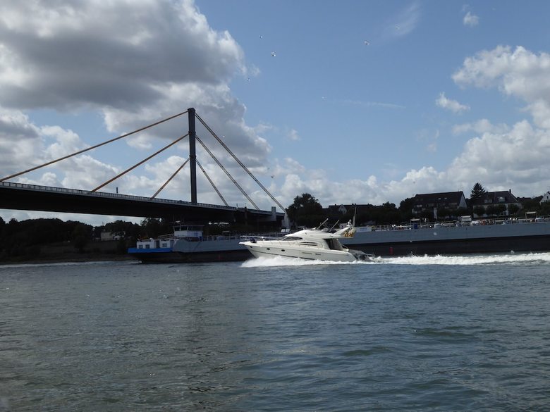 Rhein Yacht Lexa