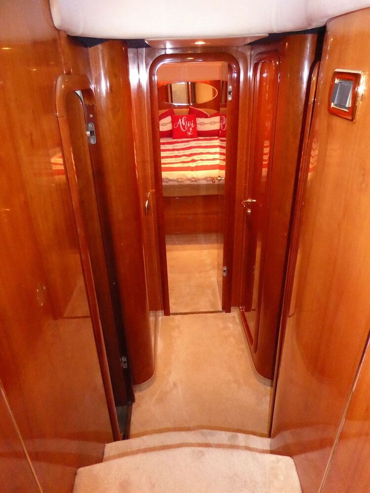 Rhein Yacht Lexa