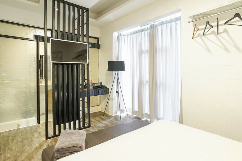 Hotel Sanrina Makassar