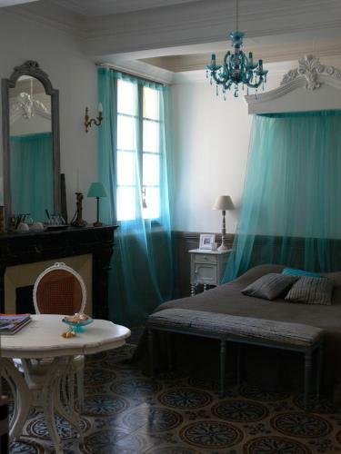 Bed & Breakfast Maison D'h�te La Tourette