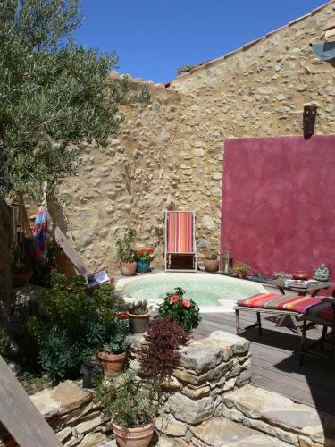 Bed & Breakfast Maison D'h�te La Tourette