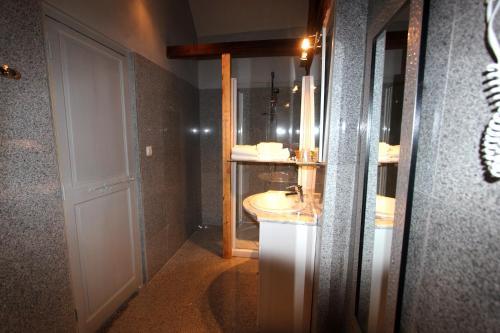 Hotel Ch�teau D'island V�zelay