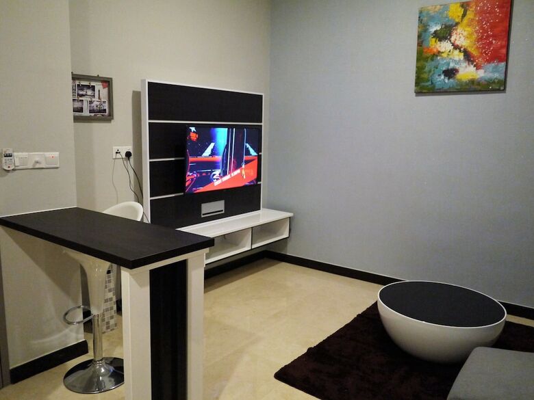 Silverscape Residence By Comfort Stay