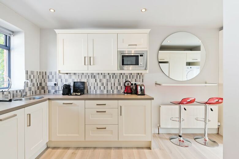 Apartamentos The Edge Suite - Hiphipstay