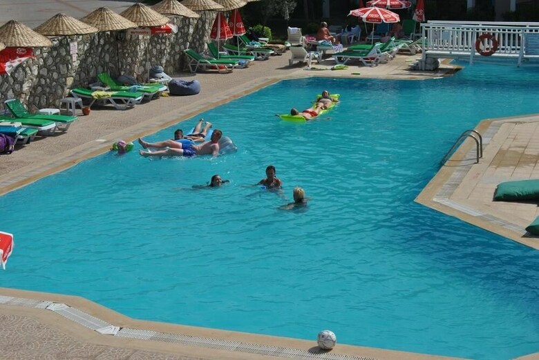 Hotel Club Ekinci Palace
