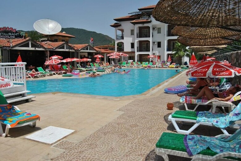 Hotel Club Ekinci Palace