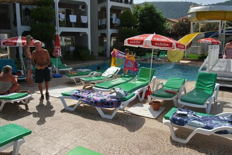 Hotel Club Ekinci Palace