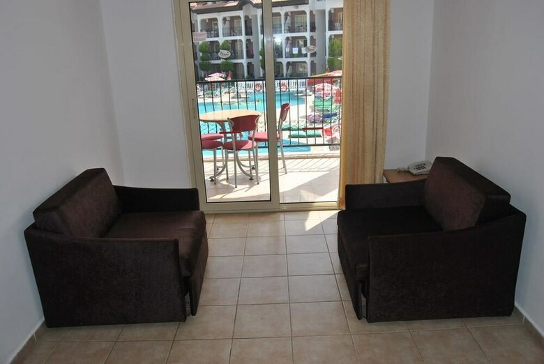 Hotel Club Ekinci Palace