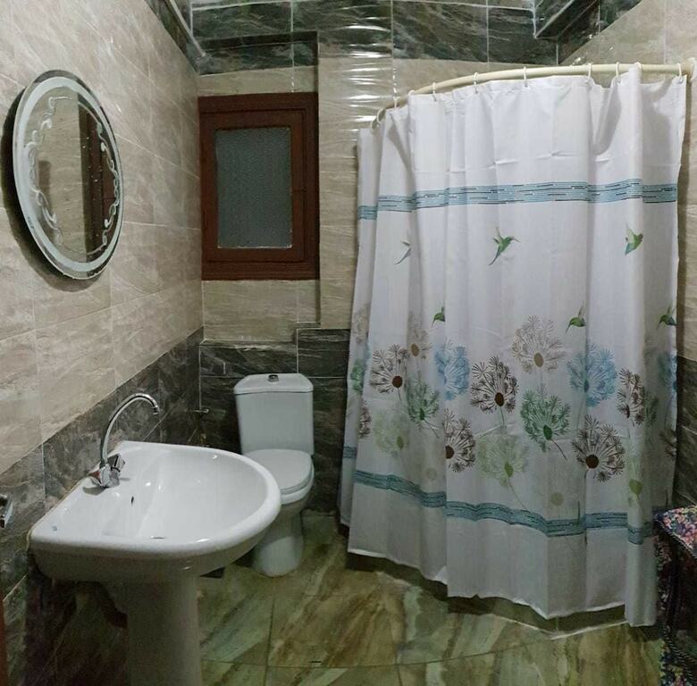 Hostal Caesar Hostel