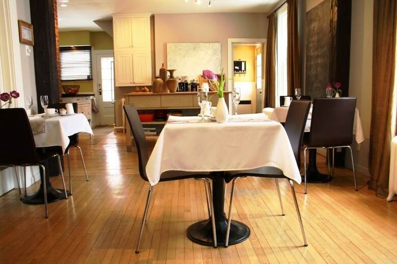 La Maison de Ville - Bed & Bistro