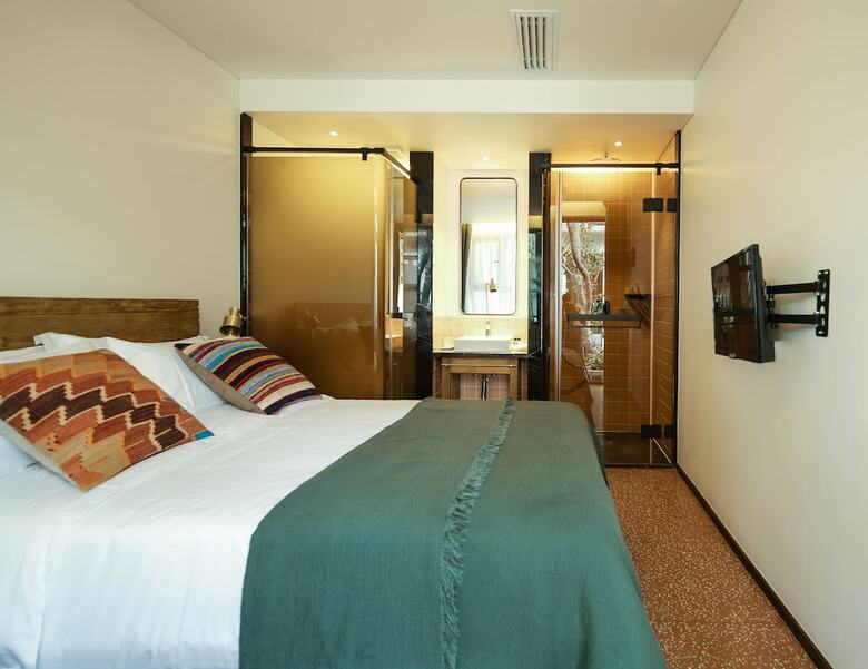 Peking Yard Boutique Hotel