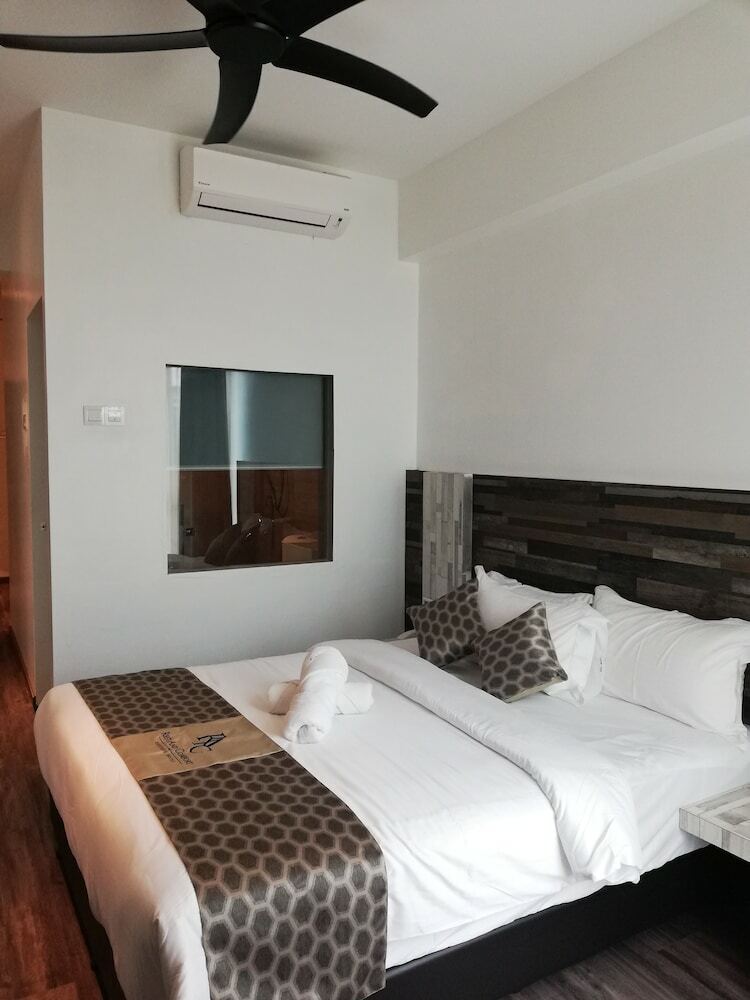 Rest And Comfort Boutique Hotel