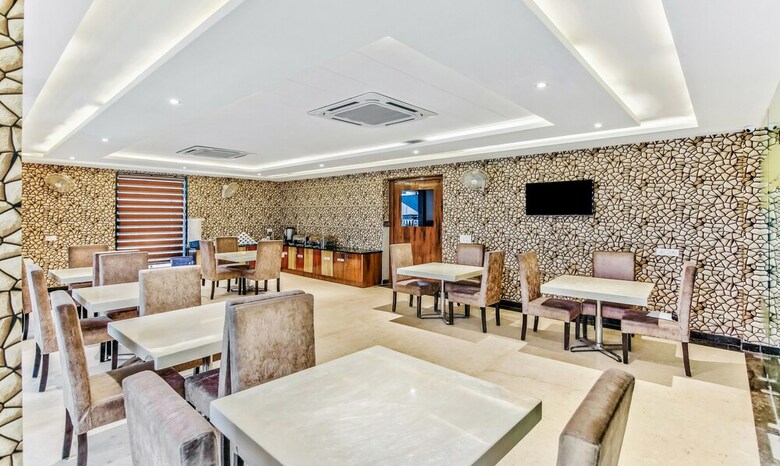 Treebo Trend Hotel Swiss