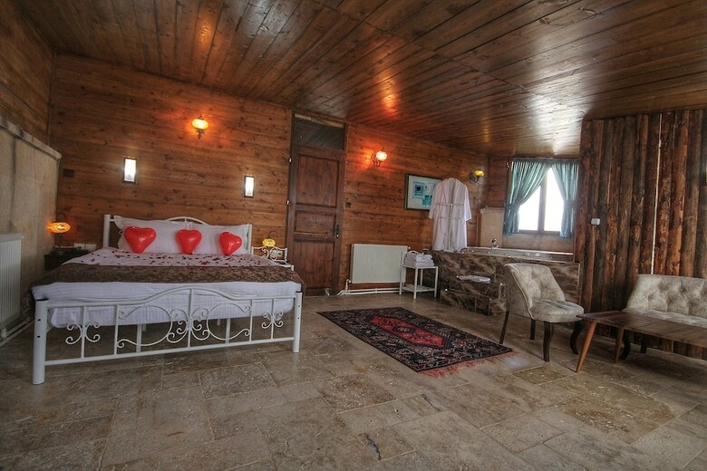 Lovely Cappadocia Hotel
