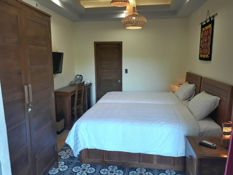 Hotel Pink Tulip Hoi An