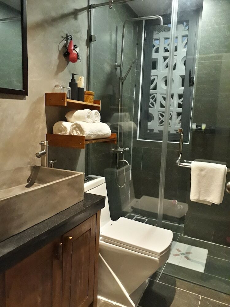 Hotel Pink Tulip Hoi An